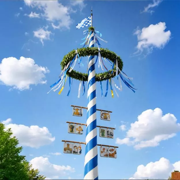 Maibaum / Zunftbaum aus Aluminium - Die sichere Alternative Maibaum / Zunftbaum aus Aluminium - Die sichere Alternative